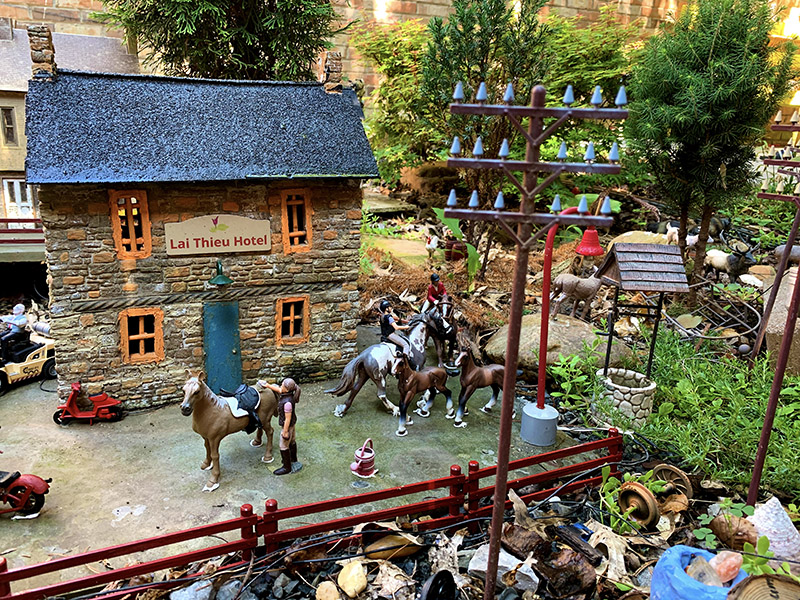 Haruka garden railway_Figures_1.jpg