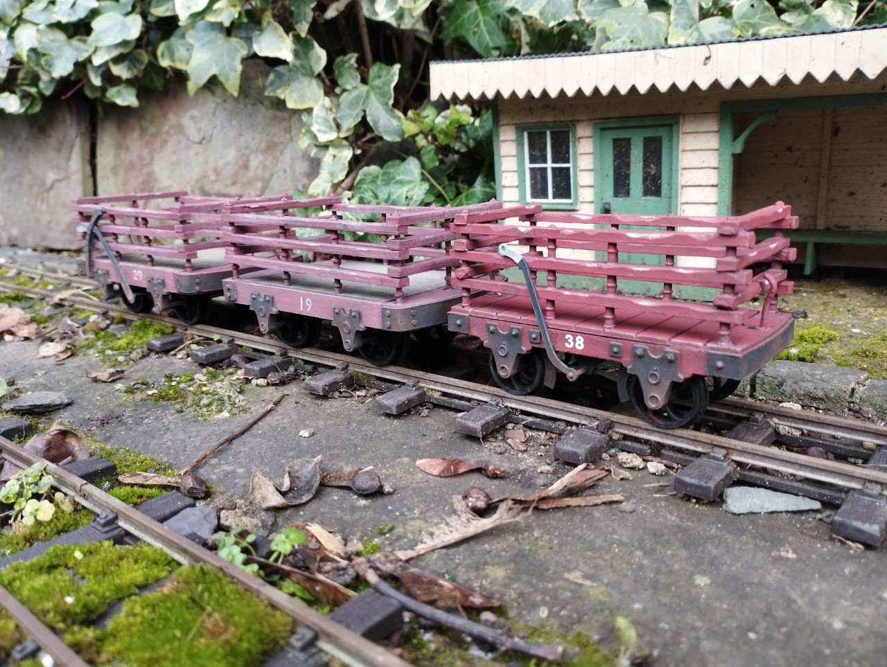 Slate wagons 2.jpg