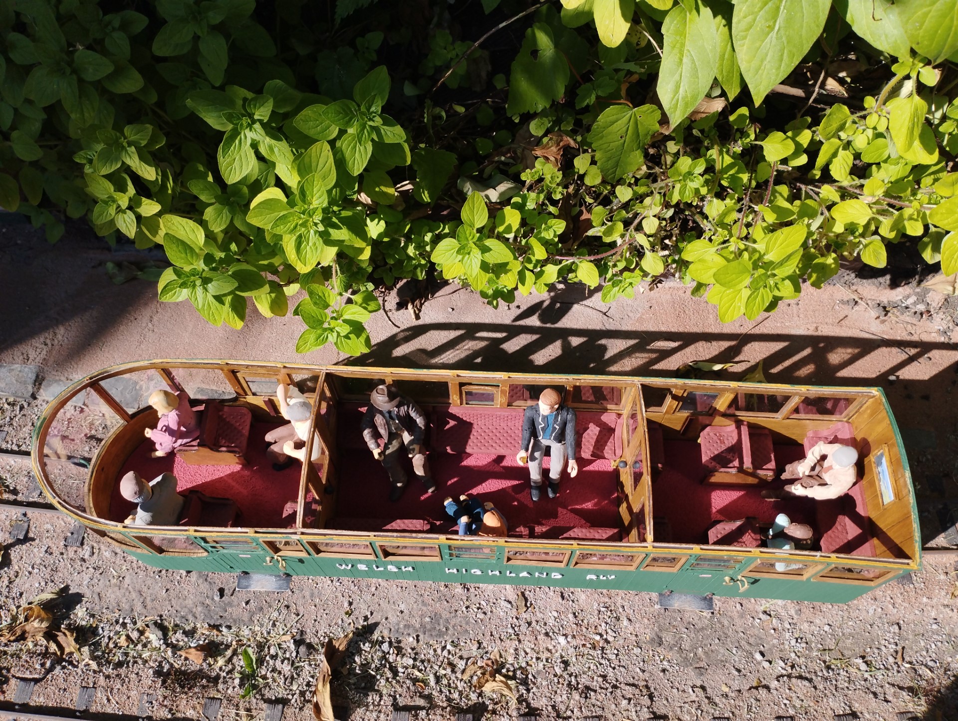 Observation car 4.jpg