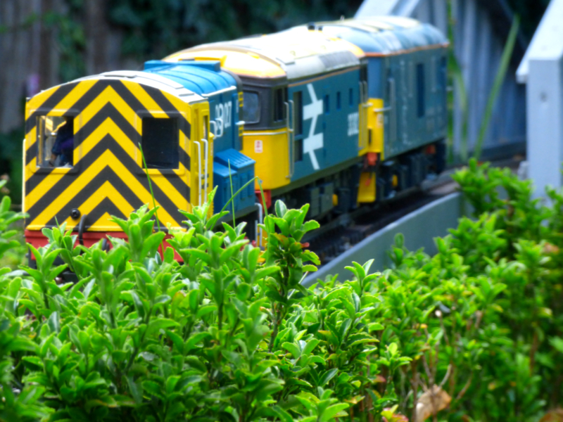 4_diesels_0299_800.jpg