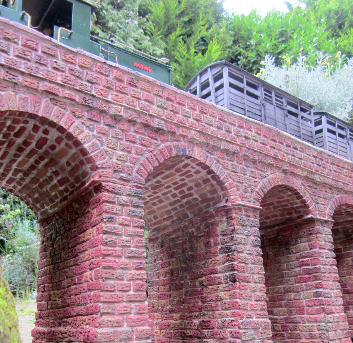 Viaduct1.JPG