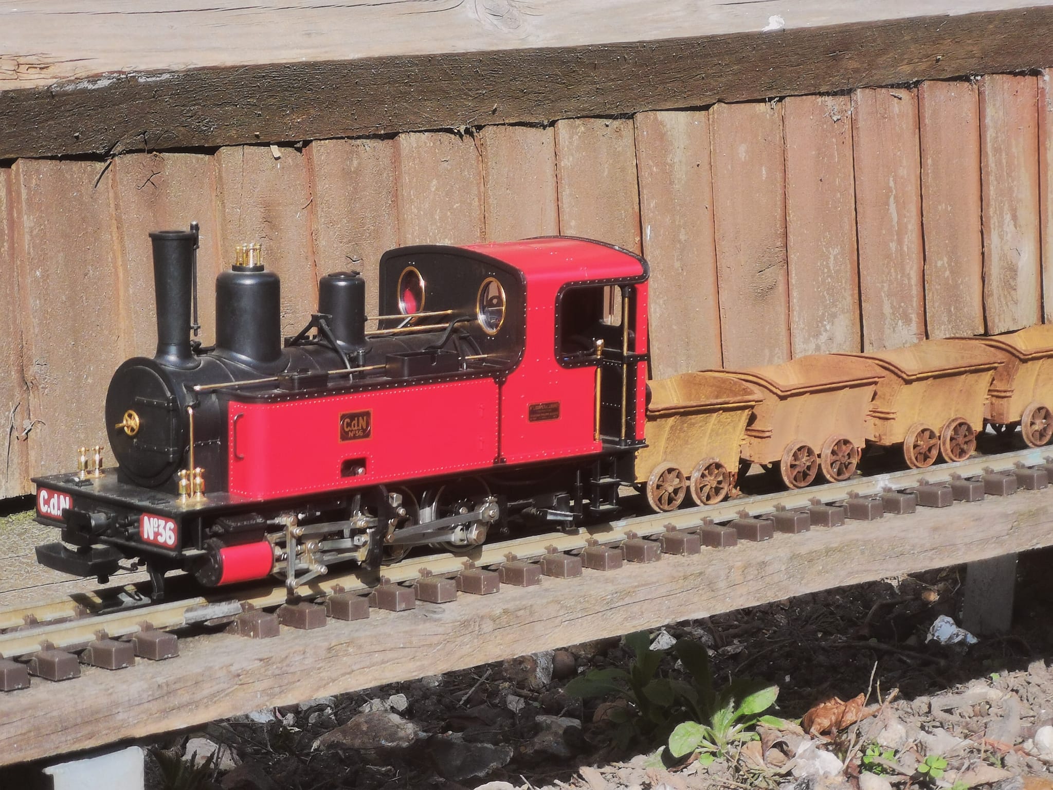 Rail Print UK Ironstone Wagons With LGB Cambri.jpeg