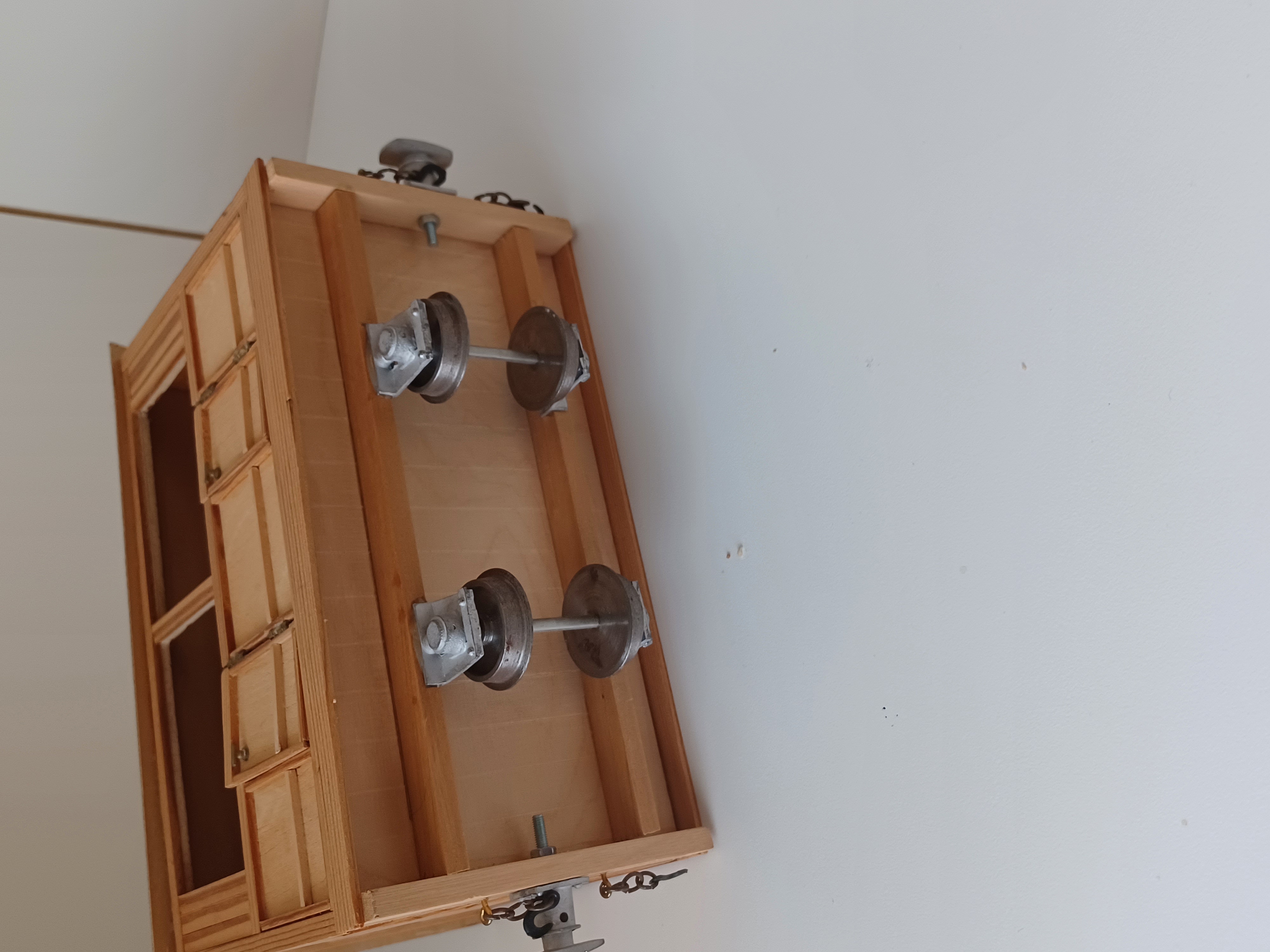 wood open2.jpg