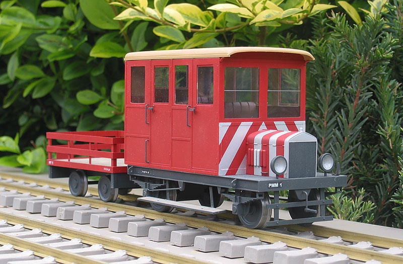postal trailer-5.jpg