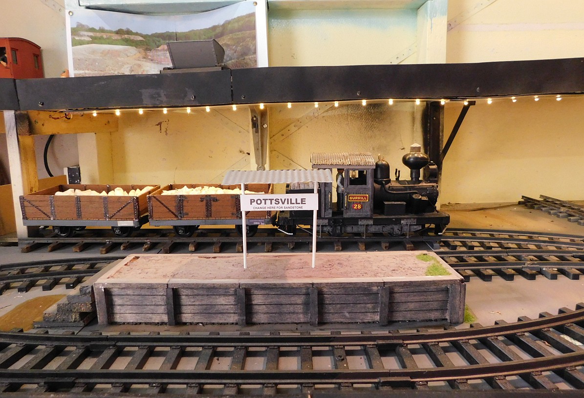 pottsville stn.JPG