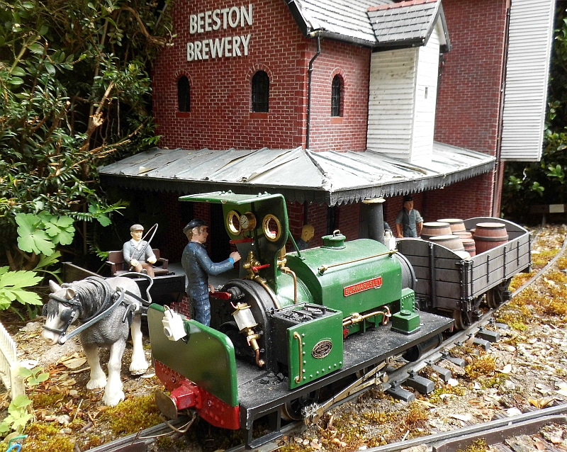 2 -Black Hawthorn loco No. 14 BURWARDSLEY, delivering Beer Barrels to Beeston Brewery at Beeston Castle station.JPG
