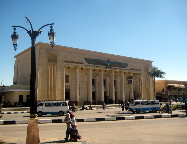 Luxor_Station.jpg