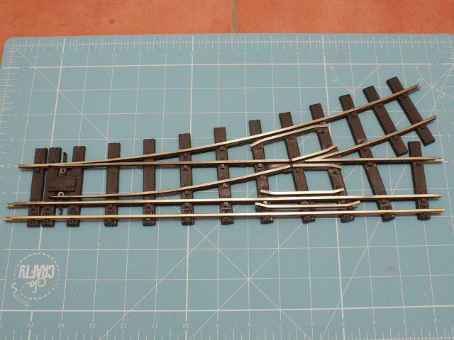 Dual Gauge Track 02S.JPG