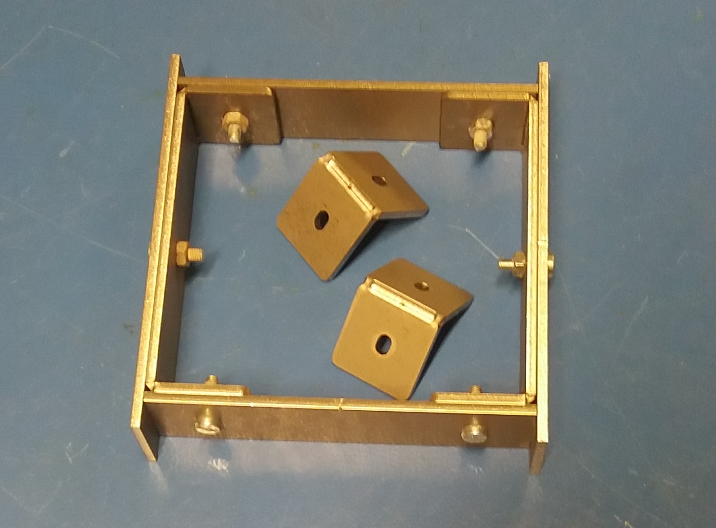 laser chassis.jpg